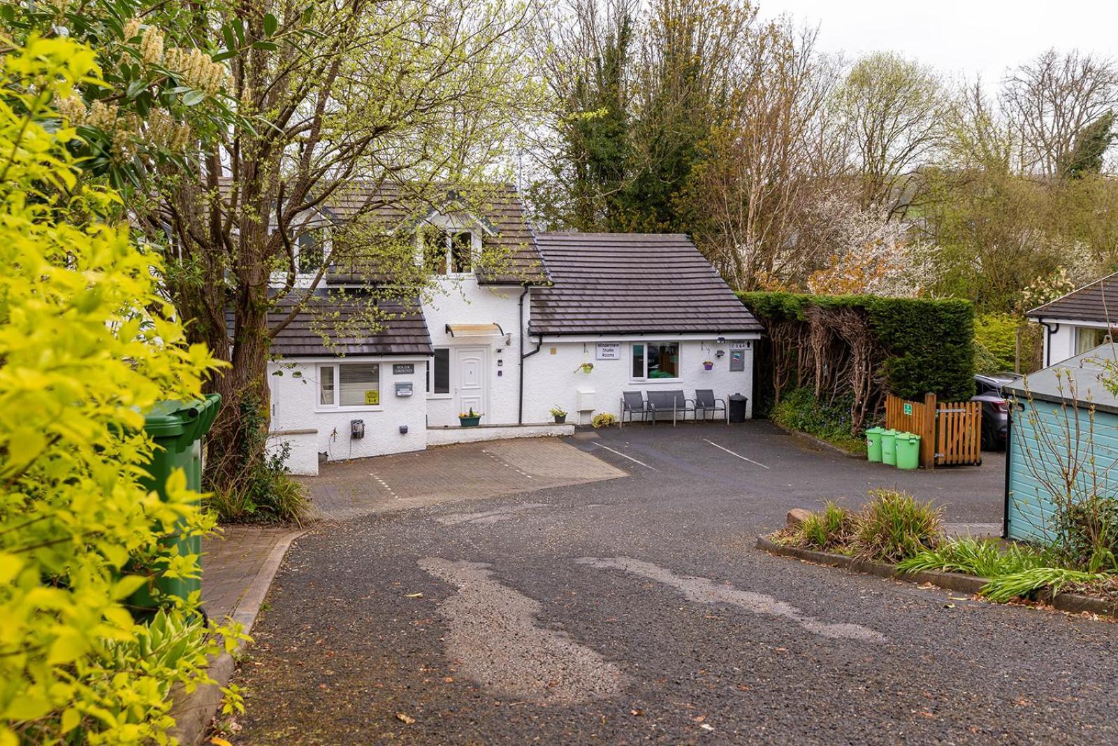 Roger Ground Guest House - With Onsite Car Parking Windermere Exteriör bild